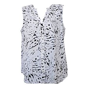 🐟🐟Apt. 9 V-Neck Tank Animal Print Size Medium